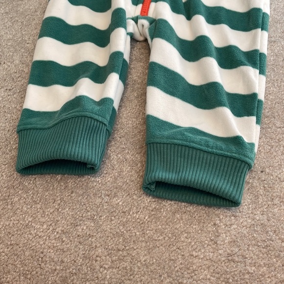 BNWT one piece with dinosaur hood art (6m) - Picture 6 of 6